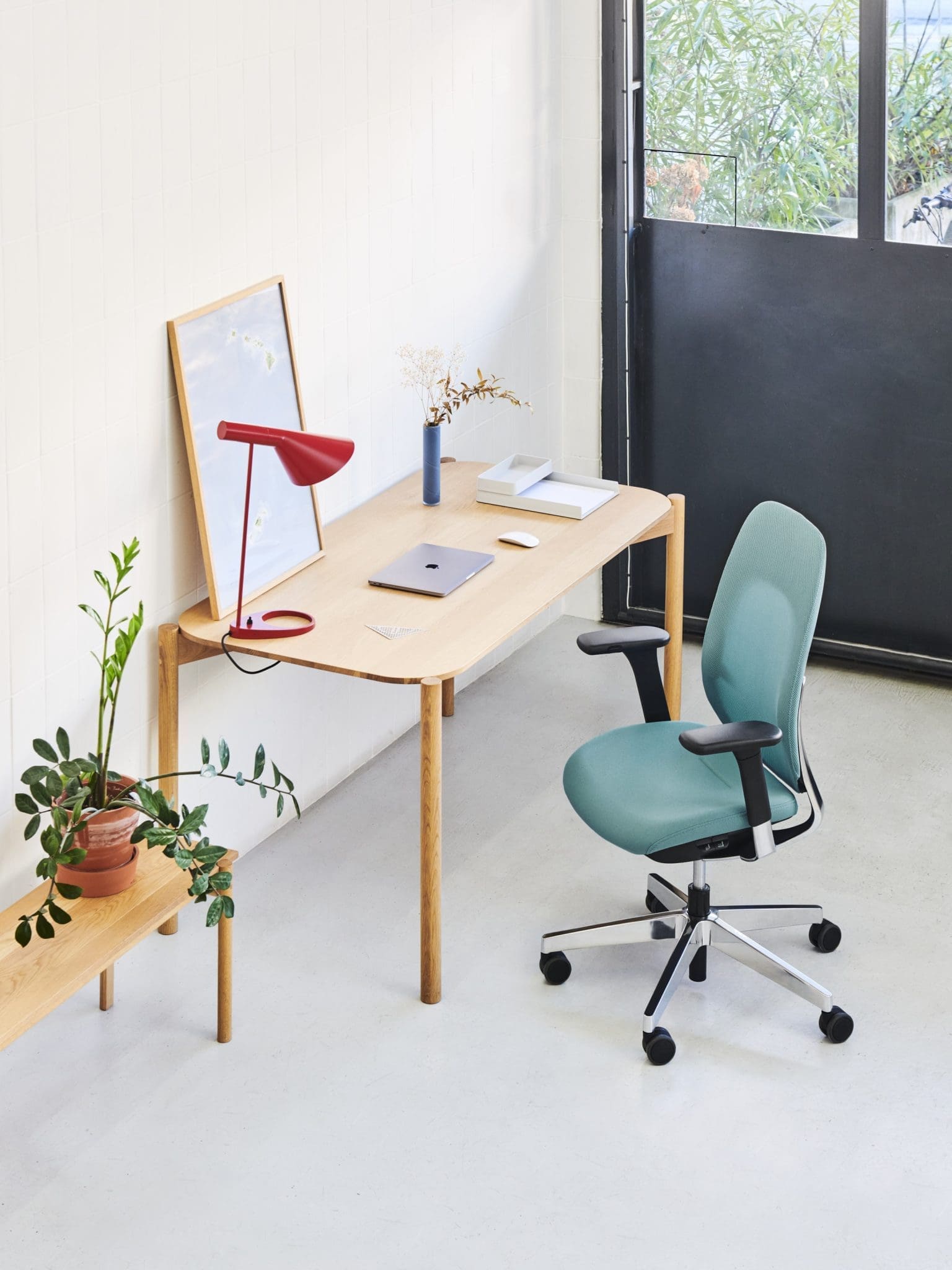 02-2022_giroflex4022627_blue