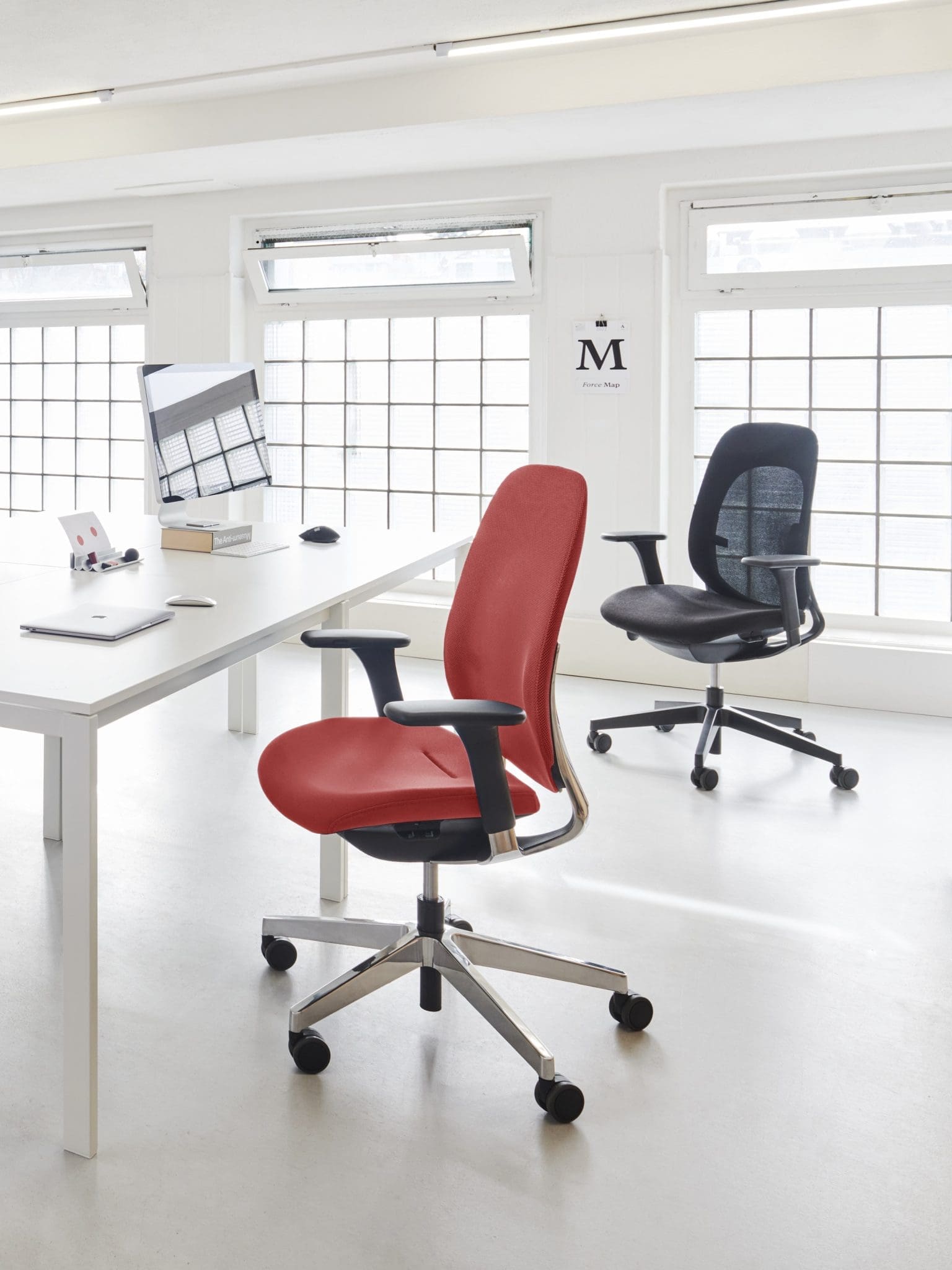 02-2022_giroflex4022735_verticalred