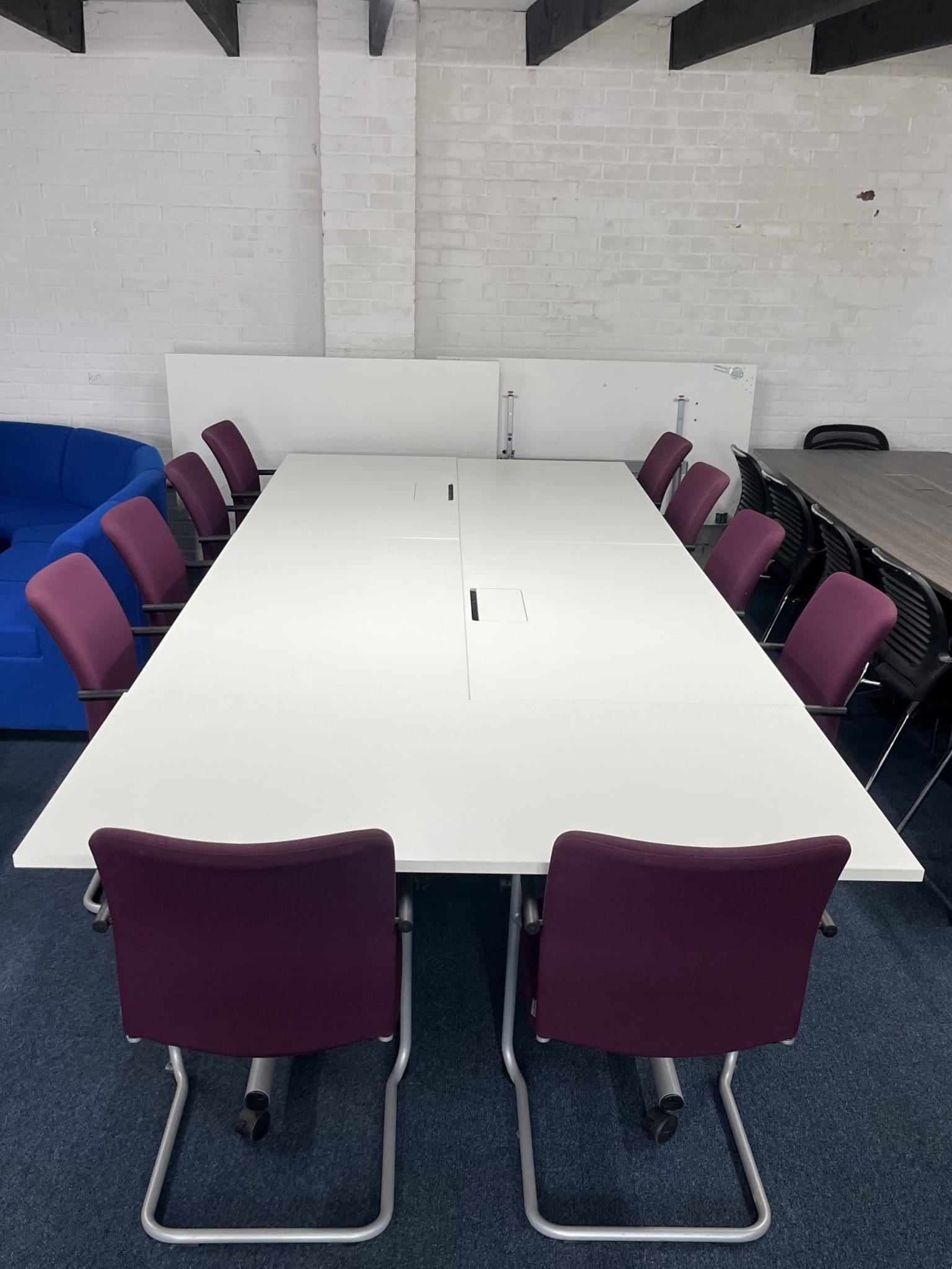 1600x800 White Tilt Top Table